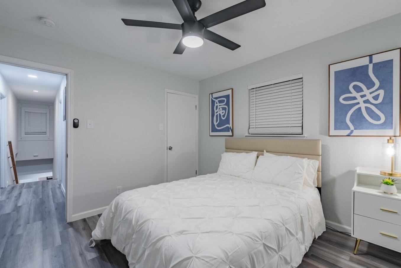 Luxurious Home With Hot Tub & Tree Deck By 6Flags San Antonio Bagian luar foto